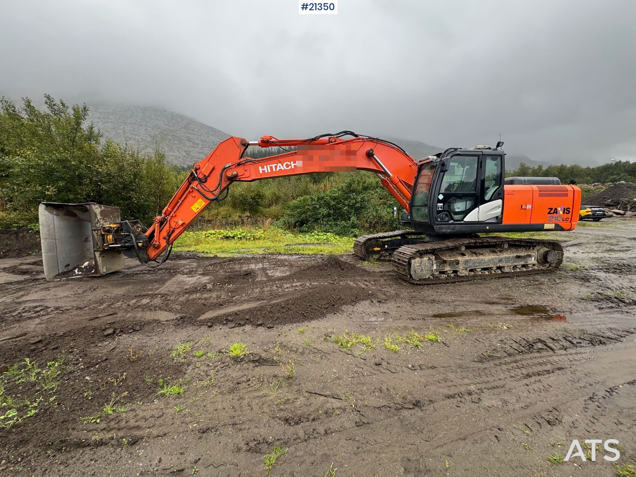 Hitachi ZX210LC - Багер: снимка 3 Hitachi ZX210LC - Багер: снимка 3