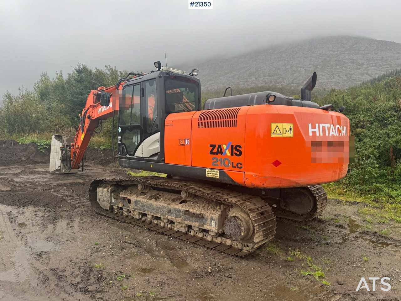 Hitachi ZX210LC - Багер: снимка 5 Hitachi ZX210LC - Багер: снимка 5