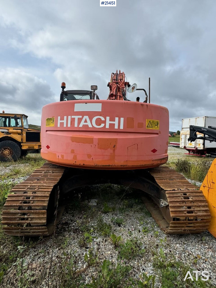 Hitachi ZX225 US - Верижен багер: снимка 4 Hitachi ZX225 US - Верижен багер: снимка 4