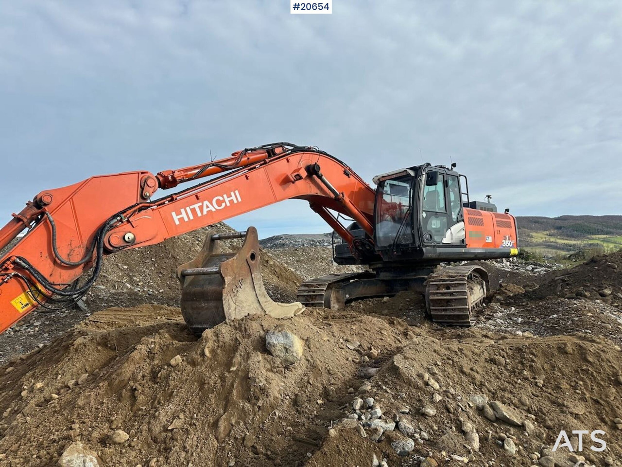 Hitachi ZX350LC-6 - Багер: снимка 2 Hitachi ZX350LC-6 - Багер: снимка 2