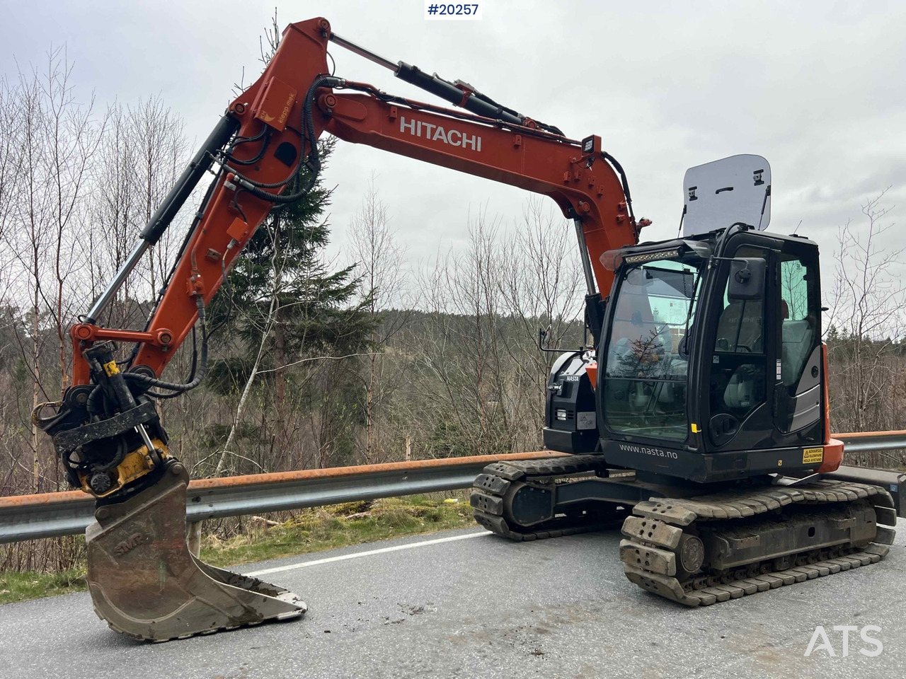 Hitachi ZX85 US-6 - Багер: снимка 2 Hitachi ZX85 US-6 - Багер: снимка 2