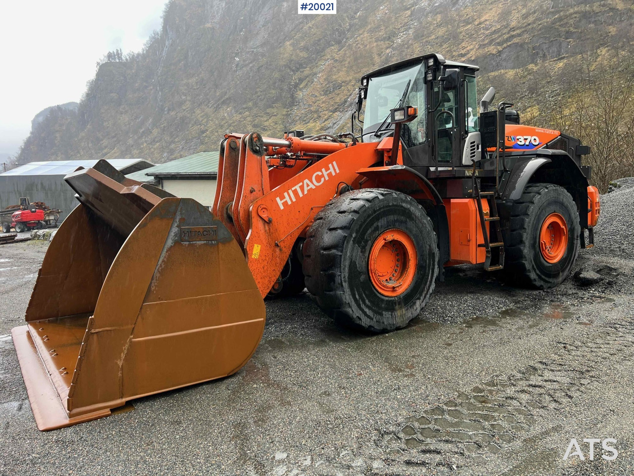 Hitachi zw370-6 Hjullaster m/ vekt, skriver og skuffe - Колесен товарач: снимка 3 Hitachi zw370-6 Hjullaster m/ vekt, skriver og skuffe - Колесен товарач: снимка 3