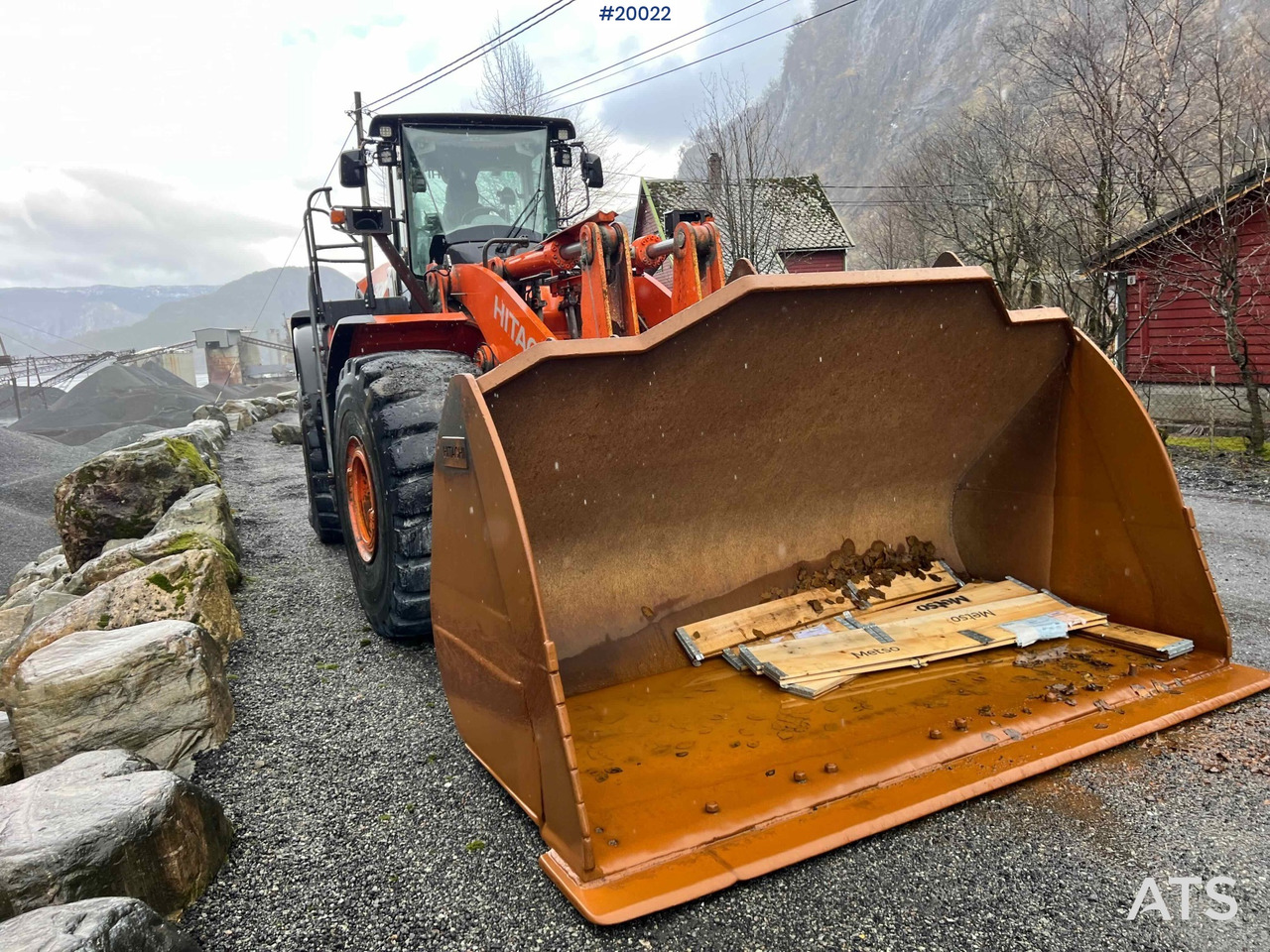 Hitachi zw370-6 hjullaster m / vekt, skriver og skuffe - Колесен товарач: снимка 3 Hitachi zw370-6 hjullaster m / vekt, skriver og skuffe - Колесен товарач: снимка 3