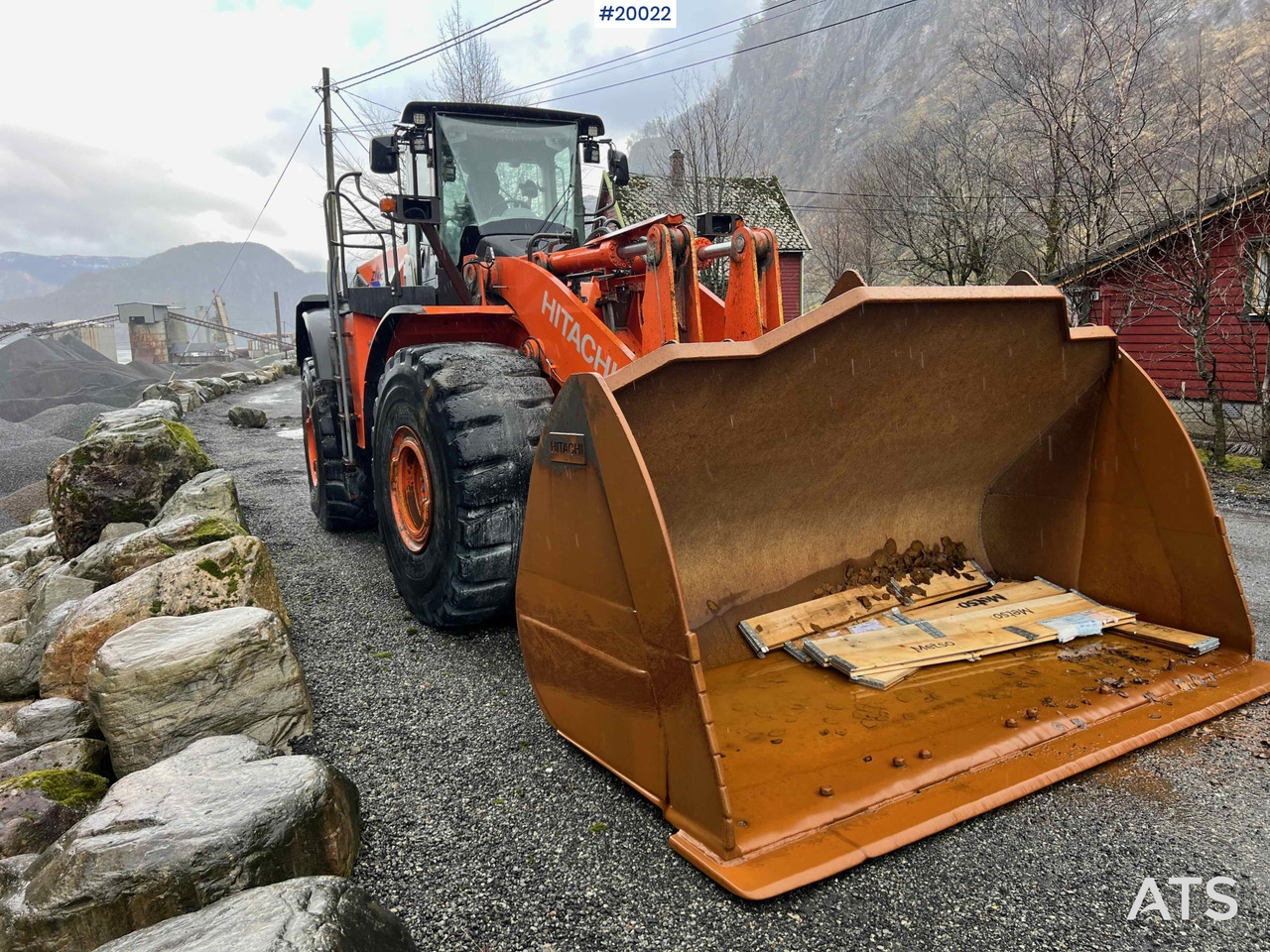 Hitachi zw370-6 hjullaster m / vekt, skriver og skuffe - Колесен товарач: снимка 2 Hitachi zw370-6 hjullaster m / vekt, skriver og skuffe - Колесен товарач: снимка 2