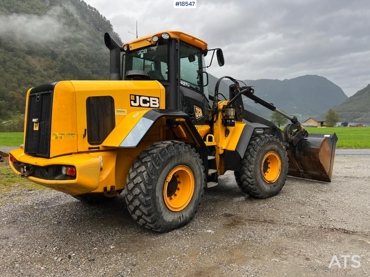 Jcb 437HT - Колесен товарач: снимка 1 Jcb 437HT - Колесен товарач: снимка 1