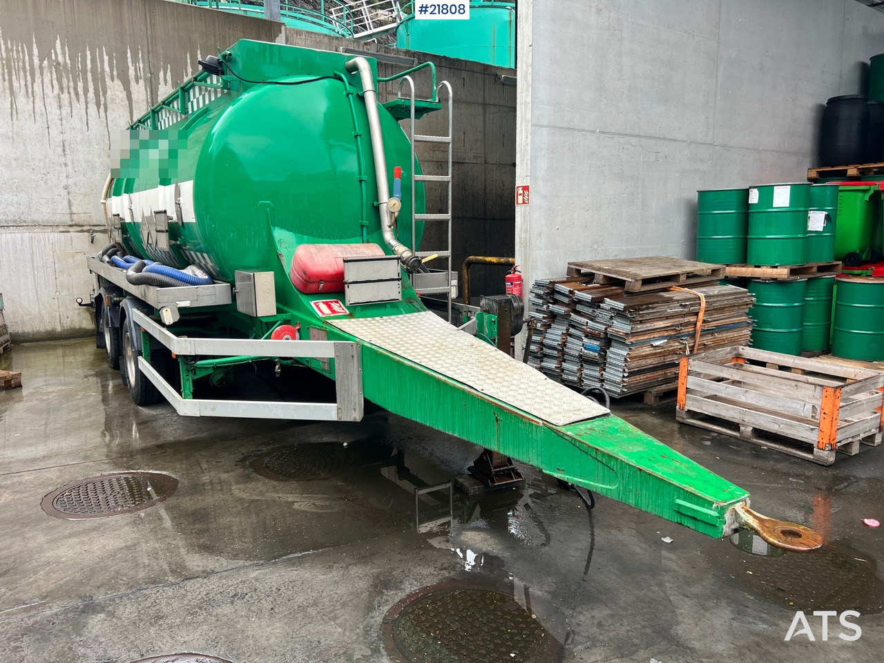 Jyki 2002 jyki ts2-15cr 2 akslet tankhenger rep.objekt - Ремарке цистерна: снимка 4 Jyki 2002 jyki ts2-15cr 2 akslet tankhenger rep.objekt - Ремарке цистерна: снимка 4