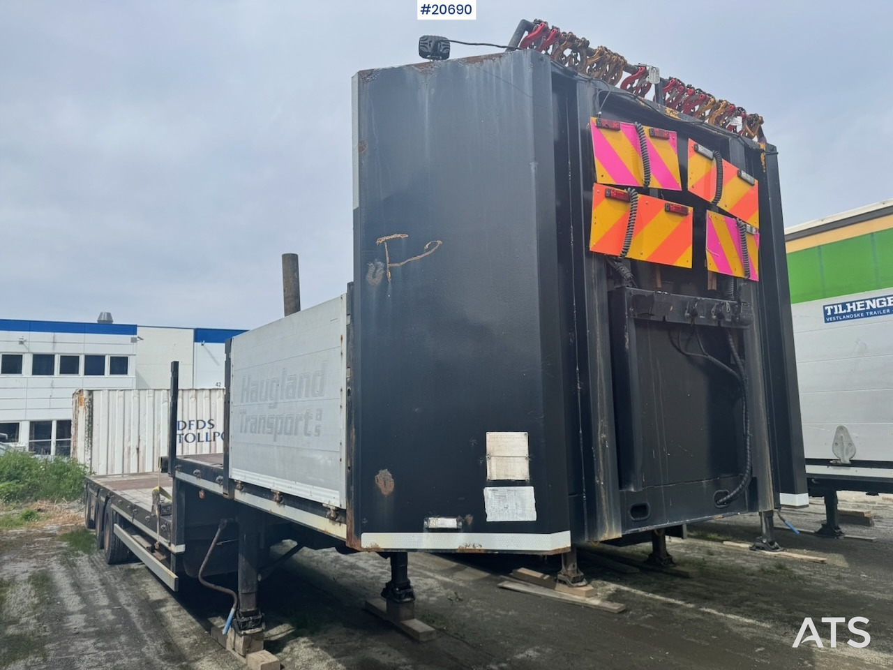 KLC Jumbosemi - Нискорамна площадка полуремарке: снимка 2 KLC Jumbosemi - Нискорамна площадка полуремарке: снимка 2