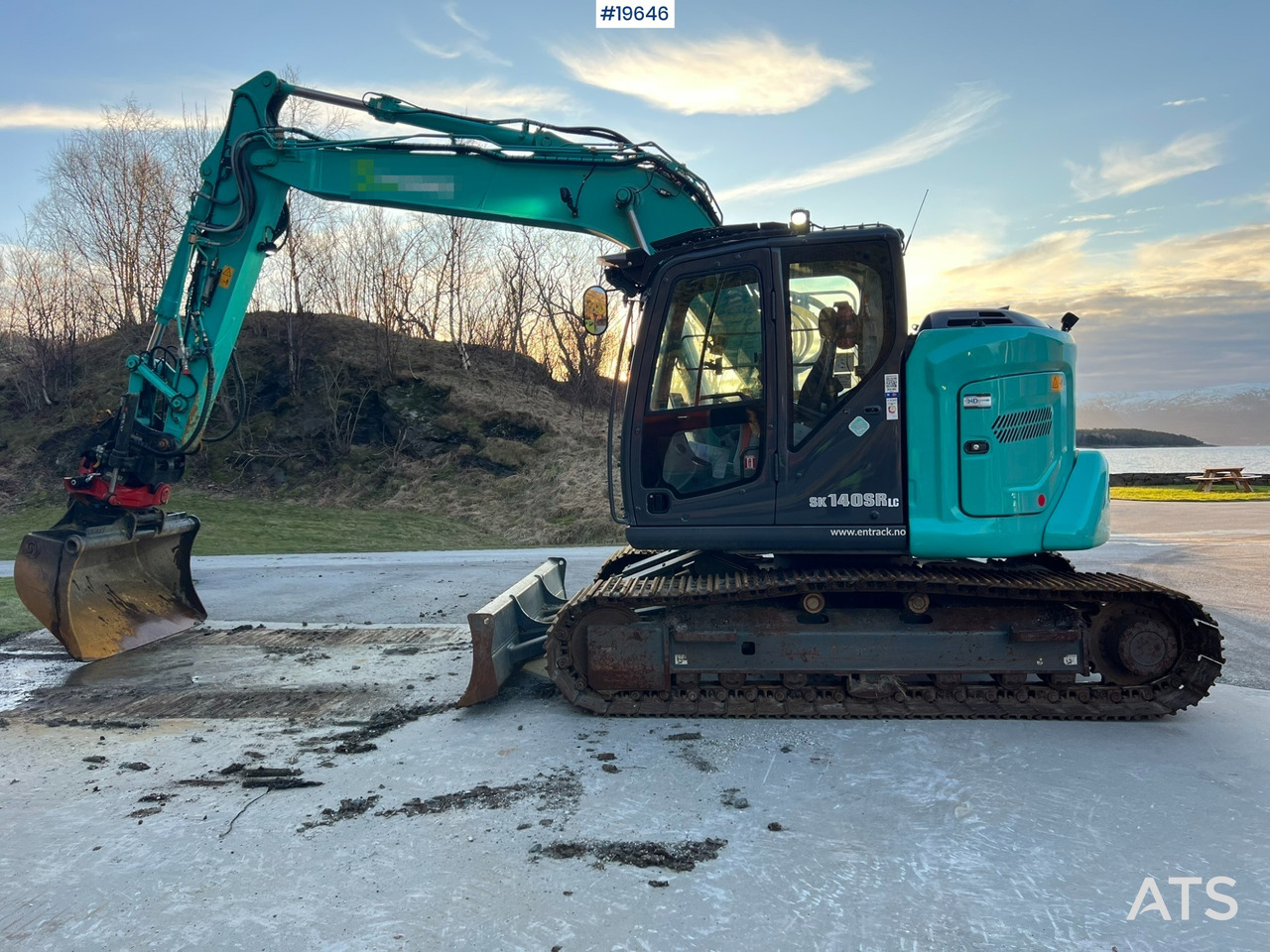 Kobelco SK140SRLC-7 - Багер: снимка 1 Kobelco SK140SRLC-7 - Багер: снимка 1