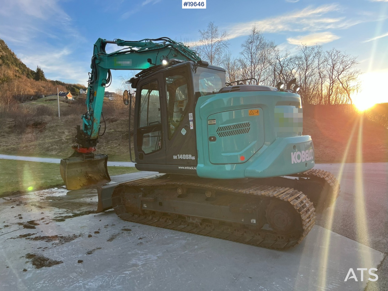 Kobelco SK140SRLC-7 - Багер: снимка 4 Kobelco SK140SRLC-7 - Багер: снимка 4