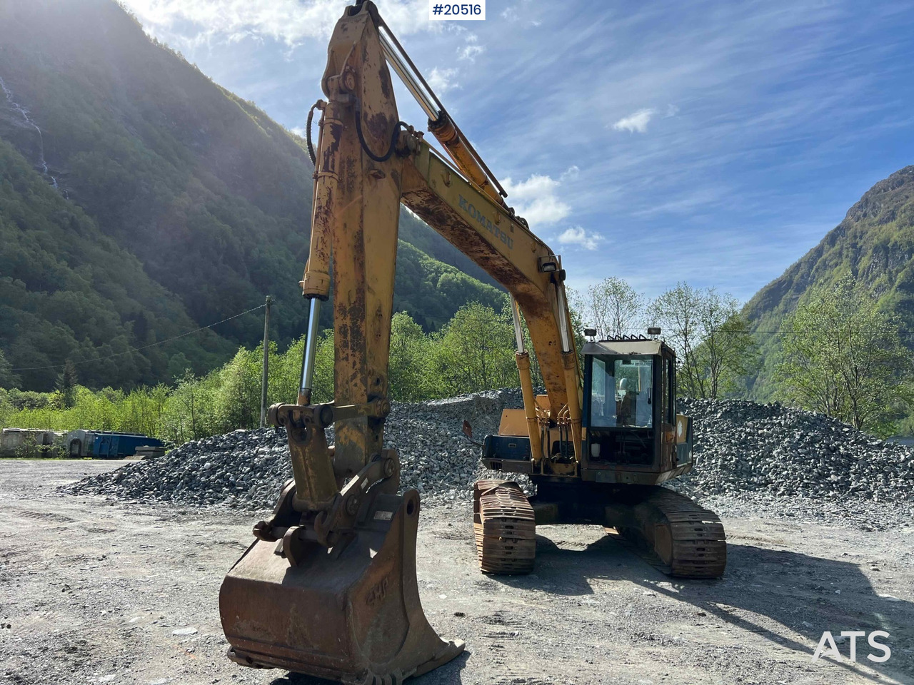 Komatsu PC200-3 - Багер: снимка 5 Komatsu PC200-3 - Багер: снимка 5