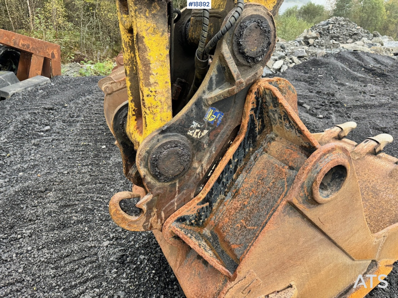 Лизинг на Komatsu PC240LC-6K Komatsu PC240LC-6K: снимка 23