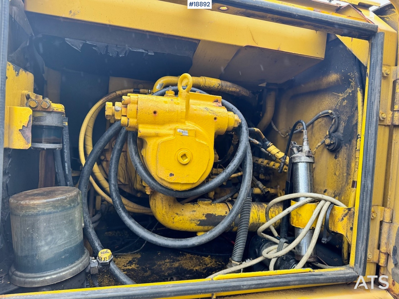 Лизинг на Komatsu PC240LC-6K Komatsu PC240LC-6K: снимка 35