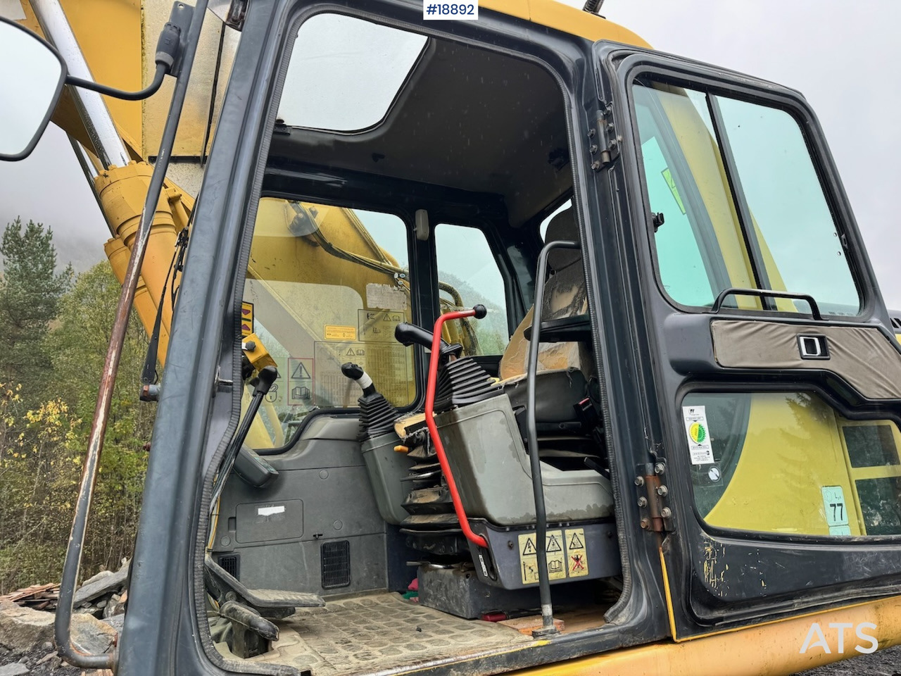 Лизинг на Komatsu PC240LC-6K Komatsu PC240LC-6K: снимка 25