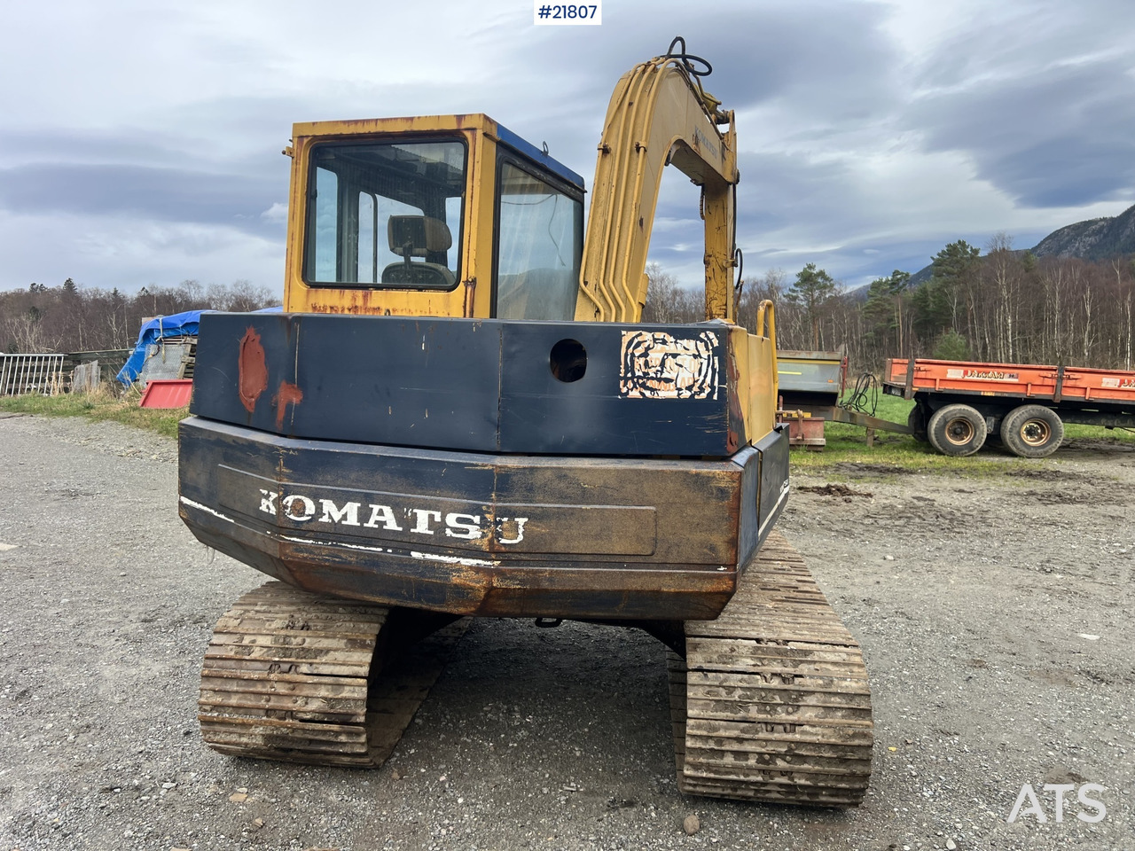 Komatsu pc60-5 gravemaskin m/ renskeskuffe,soldeskuffe og smalskuffe - Багер: снимка 5 Komatsu pc60-5 gravemaskin m/ renskeskuffe,soldeskuffe og smalskuffe - Багер: снимка 5