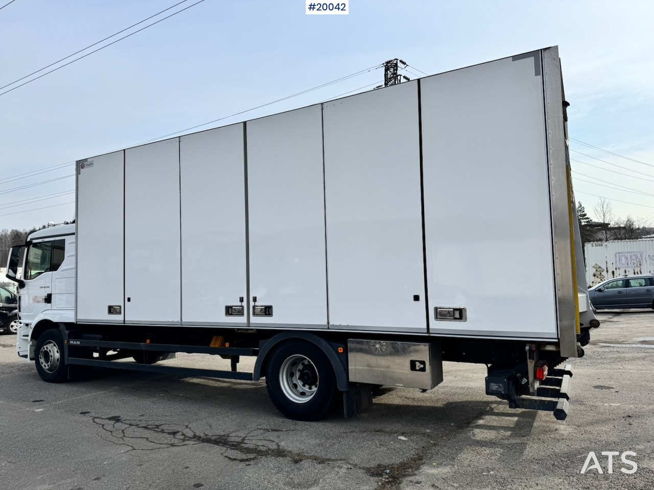 MAN TGM 18.290 - Камион фургон: снимка 3 MAN TGM 18.290 - Камион фургон: снимка 3
