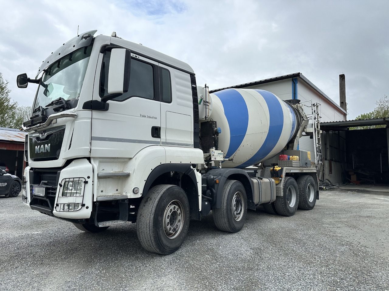 MAN TGS 35.510 8x4 betongbil med 9 meter hydr. renne (gullavtale) - Бетоновоз: снимка 1 MAN TGS 35.510 8x4 betongbil med 9 meter hydr. renne (gullavtale) - Бетоновоз: снимка 1