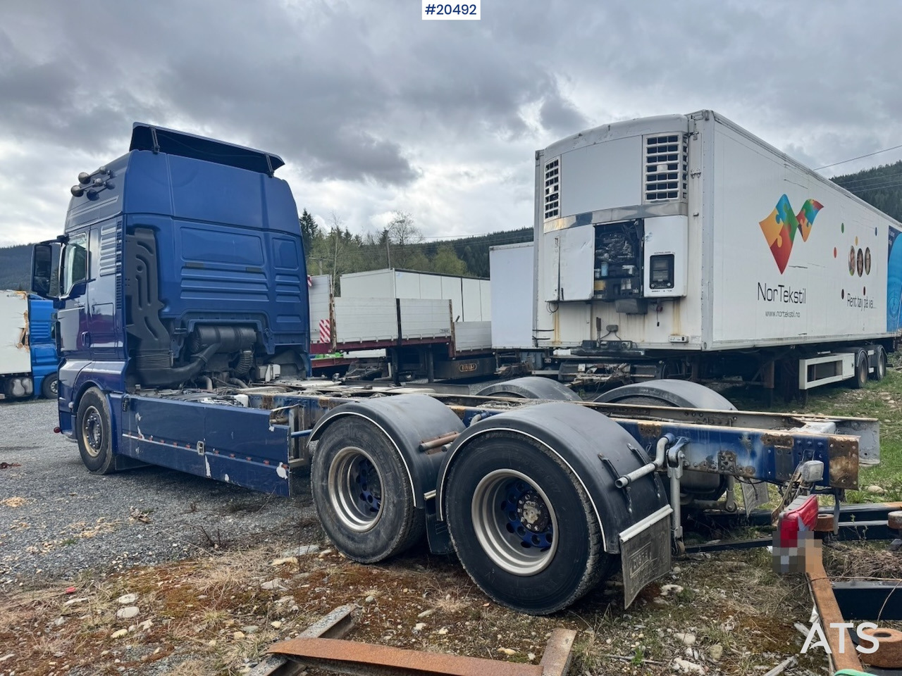 MAN TGX 33.560 - Шаси кабина: снимка 3 MAN TGX 33.560 - Шаси кабина: снимка 3