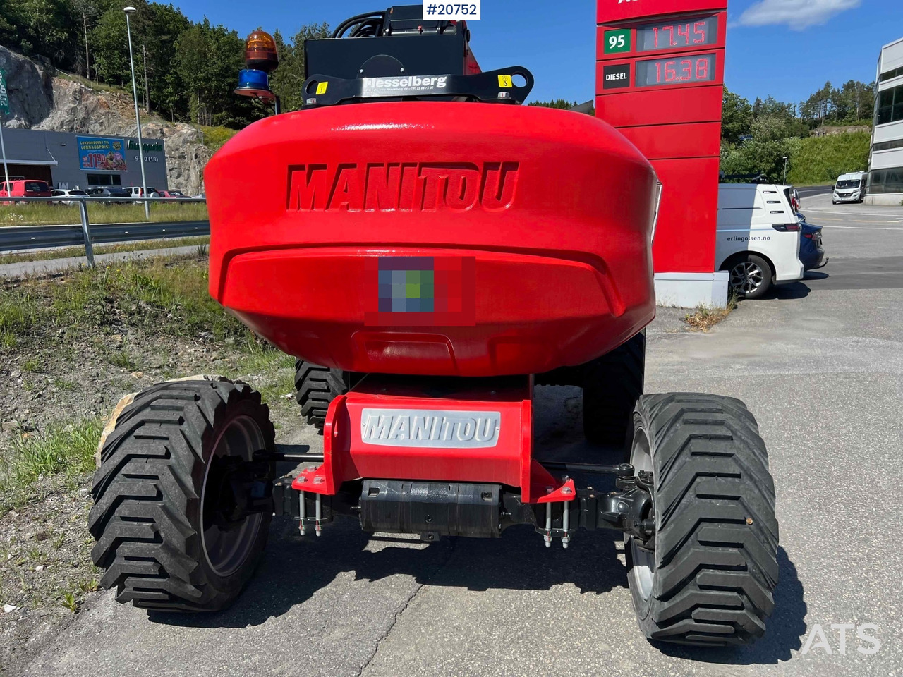 Manitou 180 ATJ - Телескопична платформа: снимка 3 Manitou 180 ATJ - Телескопична платформа: снимка 3