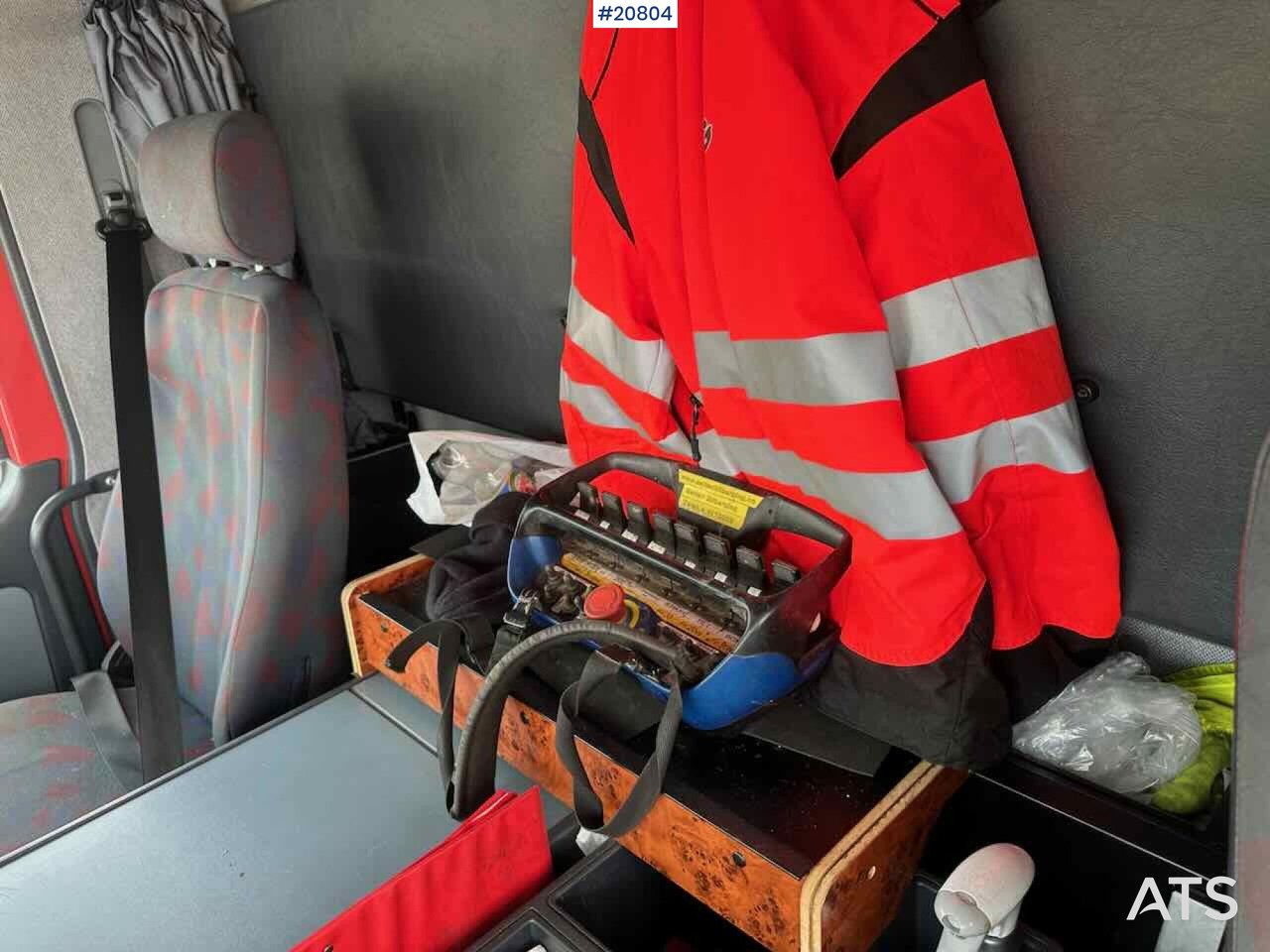 Камион пътна помощ Mercedes Actros 4448: снимка 30