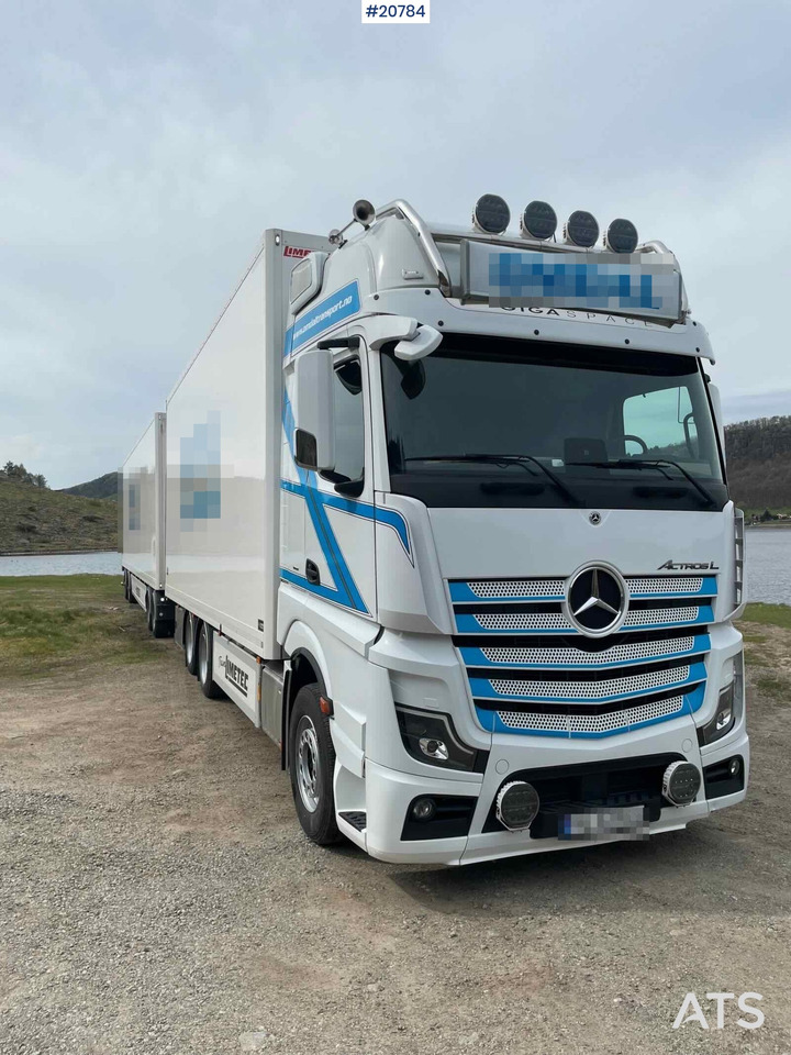 Mercedes Actros - Камион фургон: снимка 4 Mercedes Actros - Камион фургон: снимка 4