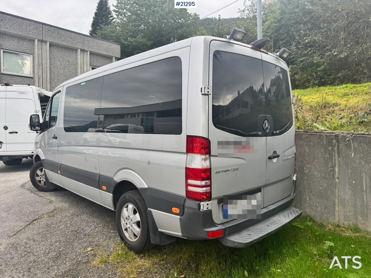 Mercedes Sprinter 316 - Микробус, Пътнически бус: снимка 4 Mercedes Sprinter 316 - Микробус, Пътнически бус: снимка 4