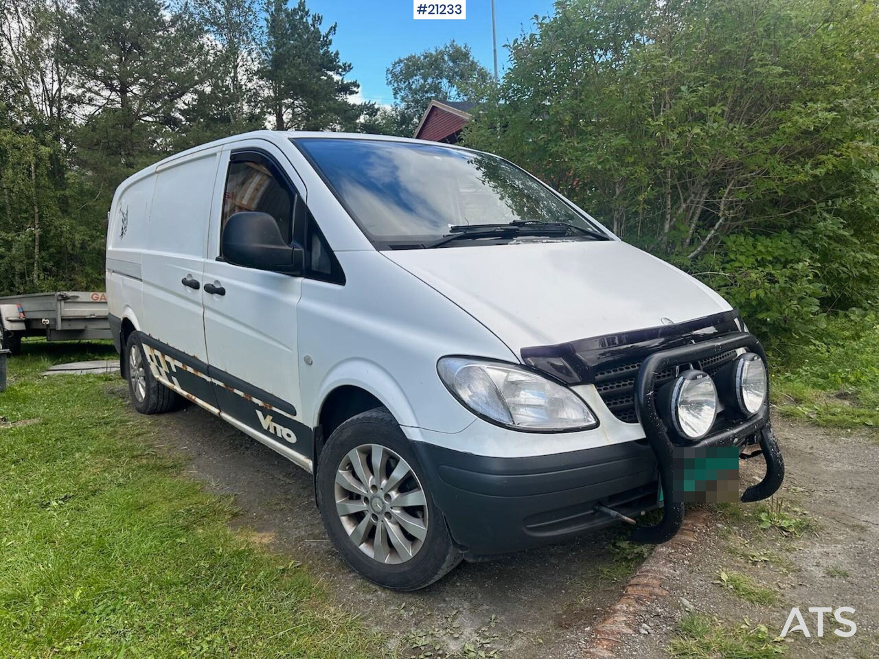 Mercedes VITO - Товарен бус: снимка 4 Mercedes VITO - Товарен бус: снимка 4