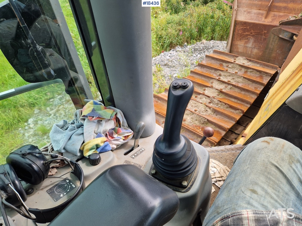 Булдозер New Holland D150B: снимка 26