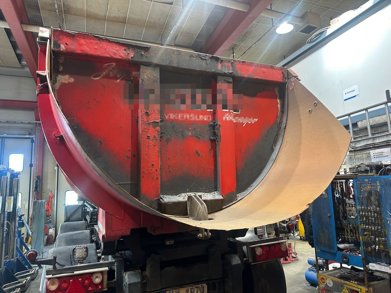 Nor-Slep SE-42 3 akslet tippsemi m/ kapellduk - Самосвал полуремарке: снимка 4 Nor-Slep SE-42 3 akslet tippsemi m/ kapellduk - Самосвал полуремарке: снимка 4