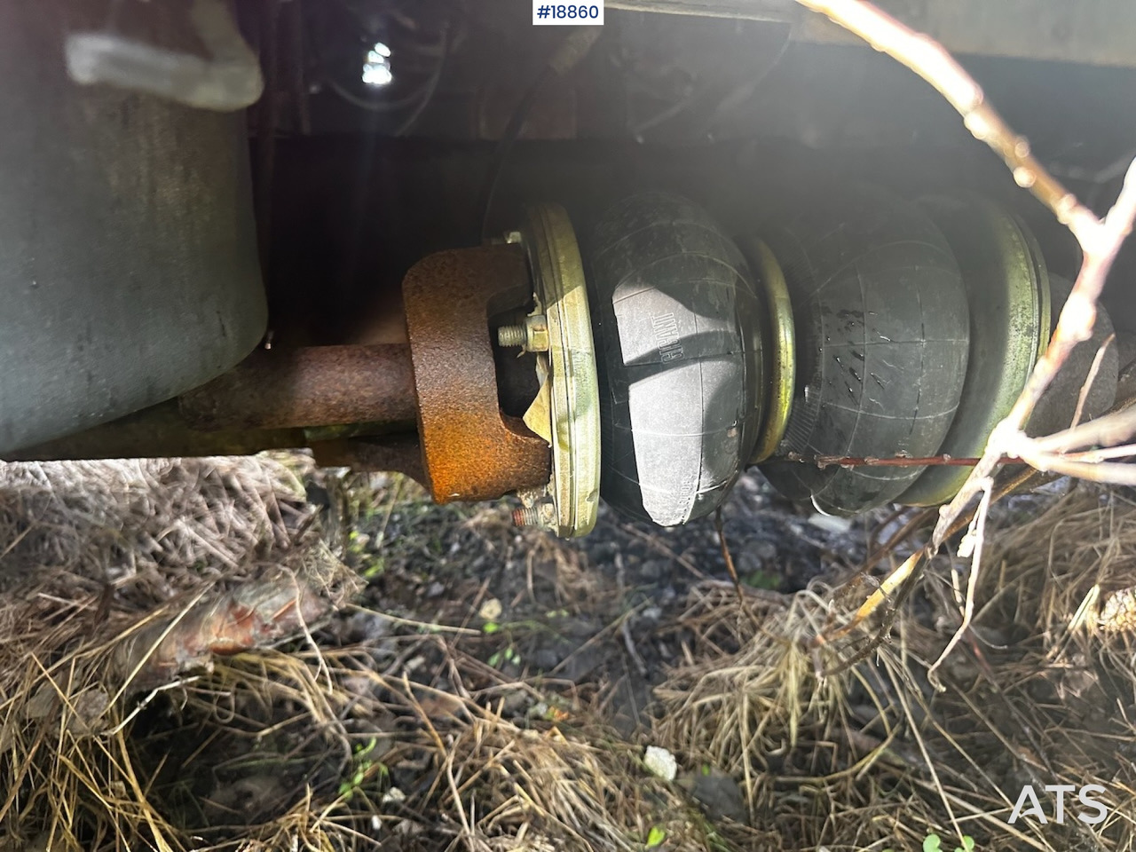 Самосвал полуремарке Nor-Slep Tippsemi: снимка 13 Самосвал полуремарке Nor-Slep Tippsemi: снимка 13