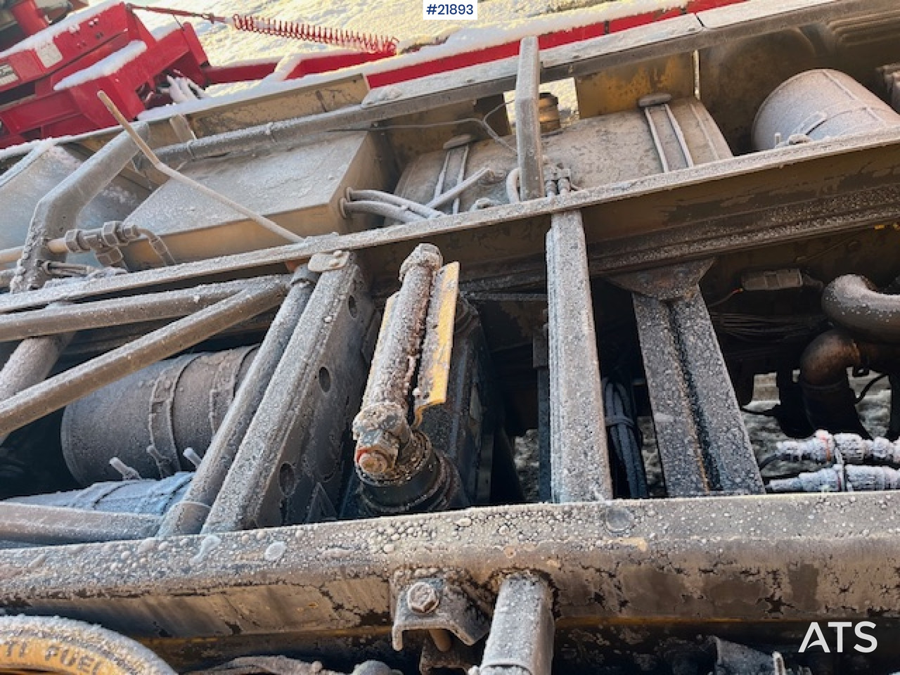 Scania P420 6x2 chassi m/ Tipp og defekt girkasse - Шаси кабина: снимка 5 Scania P420 6x2 chassi m/ Tipp og defekt girkasse - Шаси кабина: снимка 5