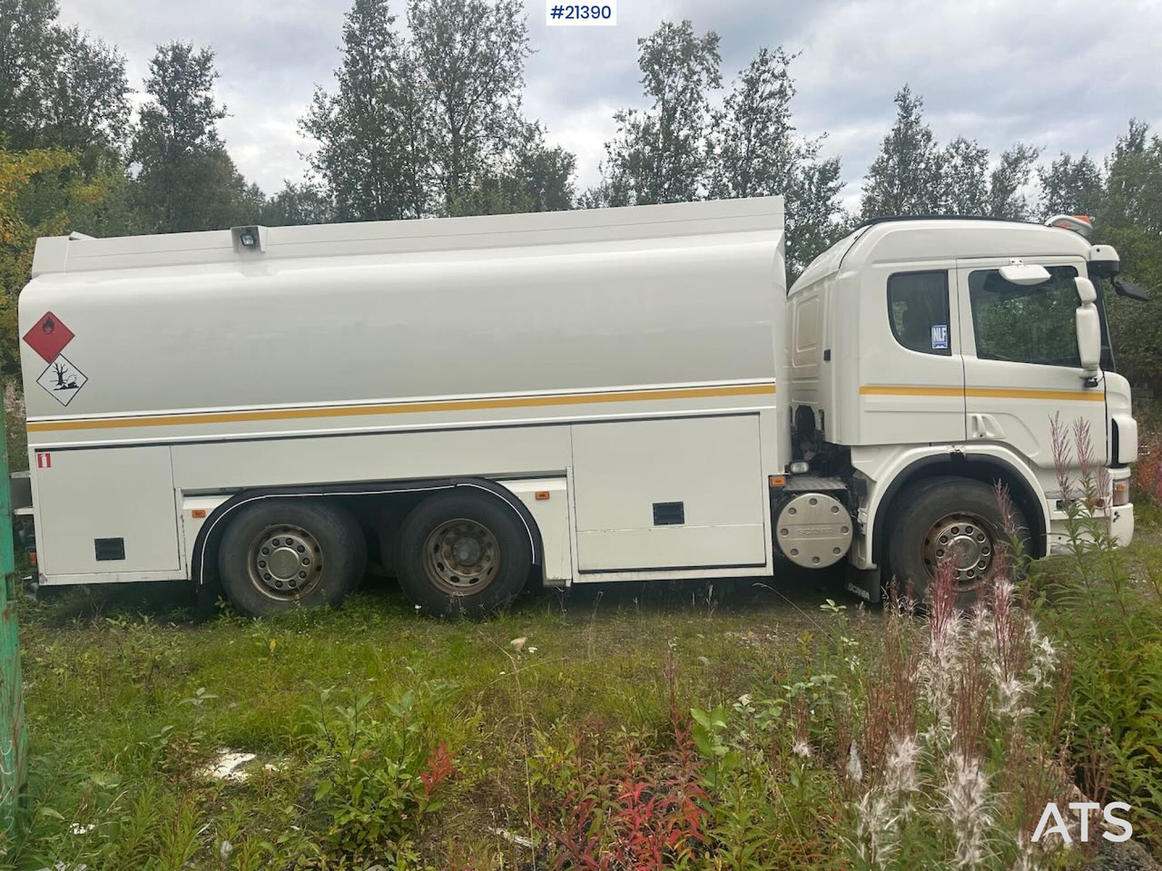 Scania R380 6x2 tankbil m/ eurotank påbygg - Камион цистерна: снимка 4 Scania R380 6x2 tankbil m/ eurotank påbygg - Камион цистерна: снимка 4