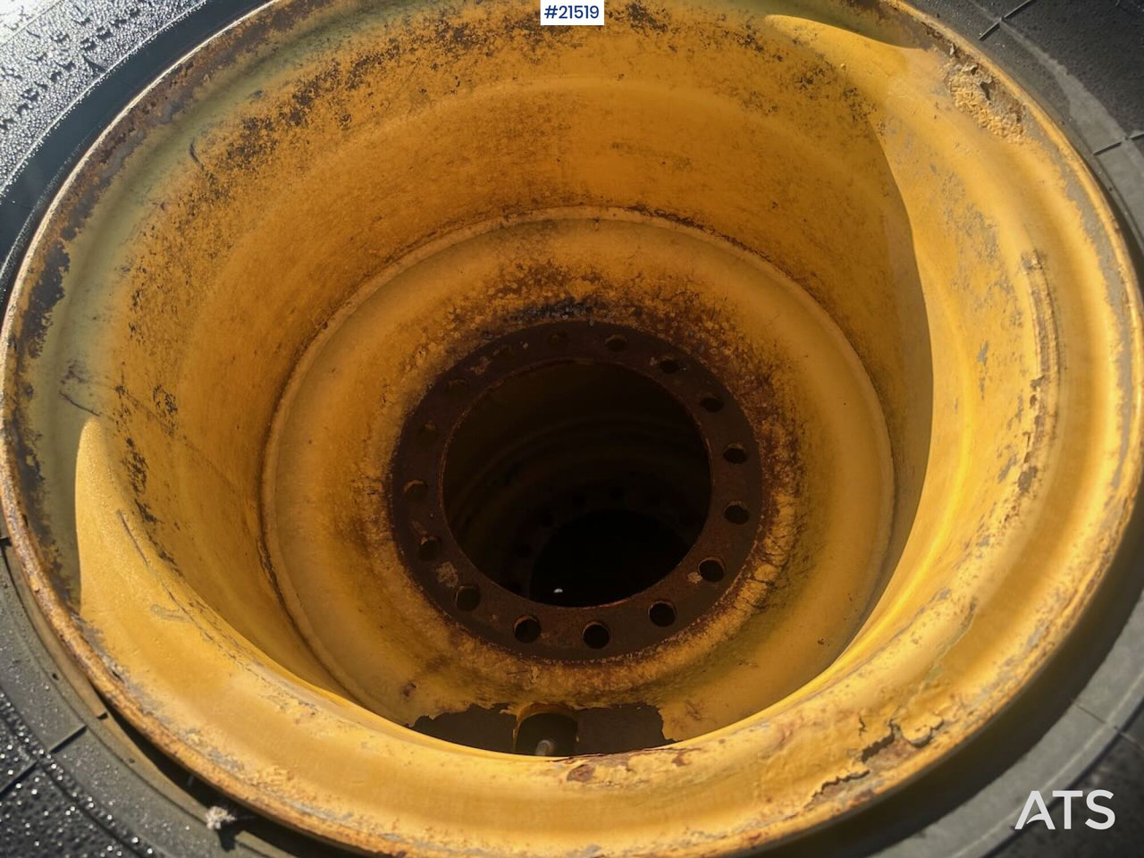 Triangle hjullaster dekk på felg til Volvo L110 hjullaster - Гума за Строителна техника: снимка 5 Triangle hjullaster dekk på felg til Volvo L110 hjullaster - Гума за Строителна техника: снимка 5
