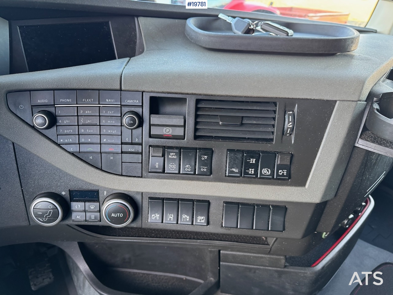 Влекач Volvo FH 540: снимка 25