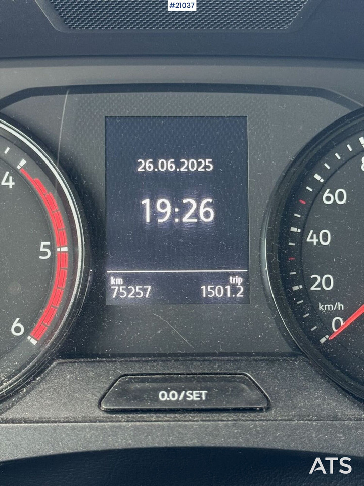 Камион фургон Volkswagen Crafter: снимка 29