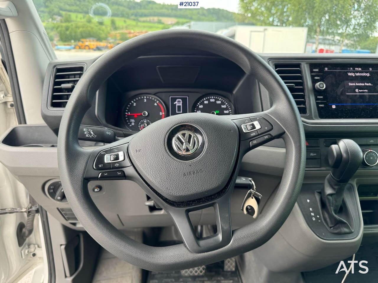 Камион фургон Volkswagen Crafter: снимка 25