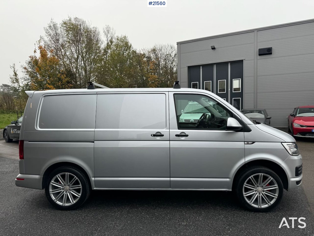 Volkswagen TRANSPORTER - Товарен бус: снимка 2 Volkswagen TRANSPORTER - Товарен бус: снимка 2