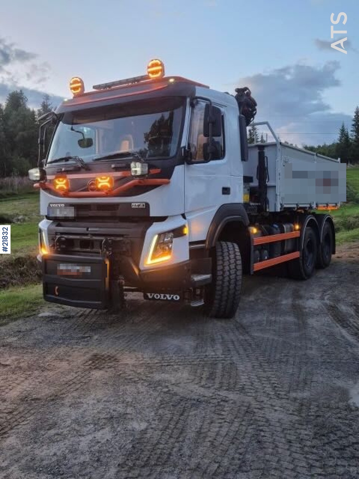 Volvo 2019 Volvo FMX 6x6 brøyterigget tippbil m/ 9,5 t/m kran, 2 sett dekk og lettkasse - Самосвал камион: снимка 1 Volvo 2019 Volvo FMX 6x6 brøyterigget tippbil m/ 9,5 t/m kran, 2 sett dekk og lettkasse - Самосвал камион: снимка 1