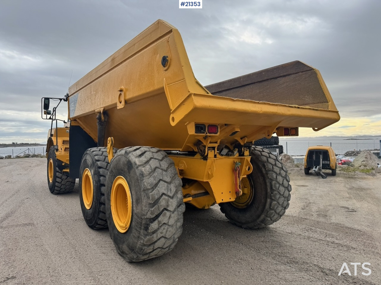 Volvo A25E - Съчленен самосвал: снимка 5 Volvo A25E - Съчленен самосвал: снимка 5