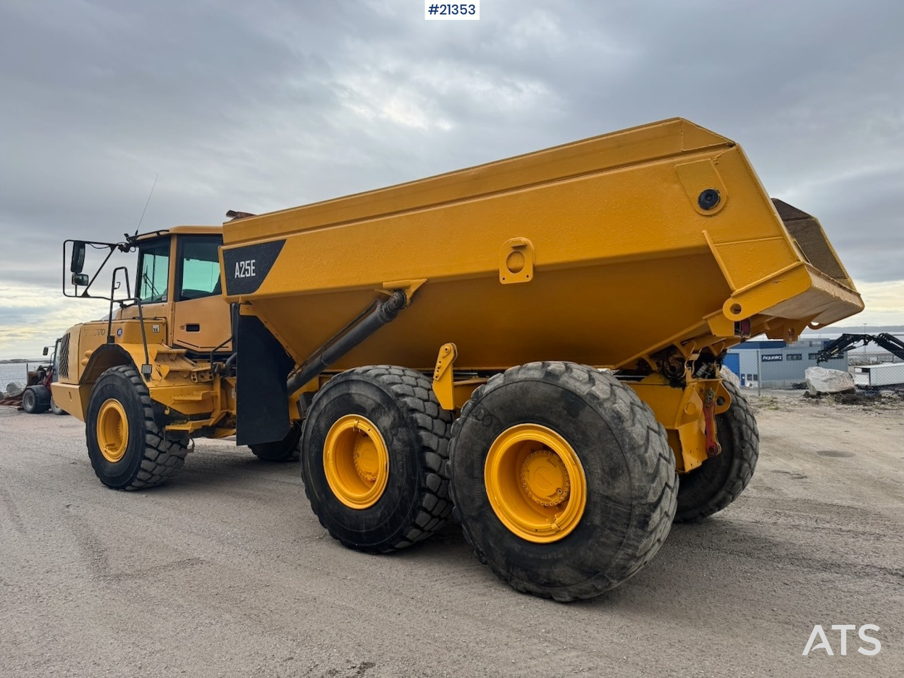 Volvo A25E - Съчленен самосвал: снимка 4 Volvo A25E - Съчленен самосвал: снимка 4