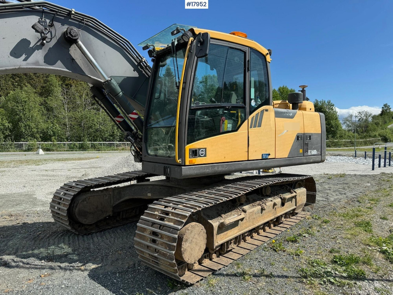 Верижен багер Volvo EC160DL: снимка 33