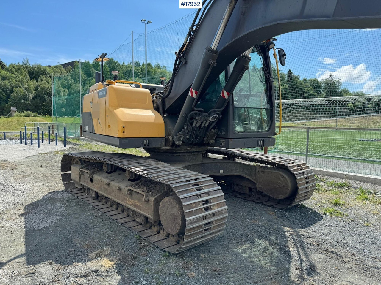 Верижен багер Volvo EC160DL: снимка 31