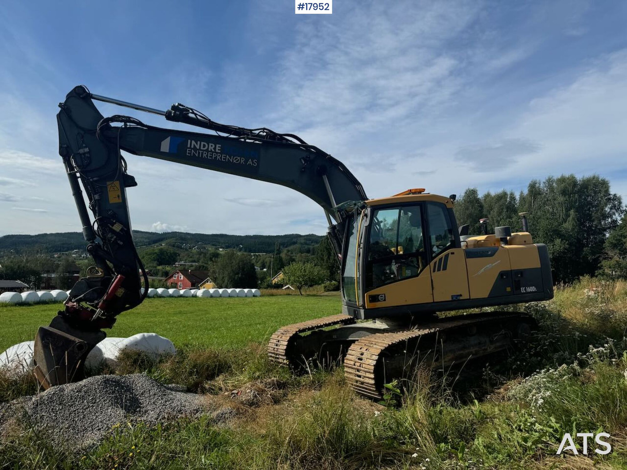 Верижен багер Volvo EC160DL: снимка 7