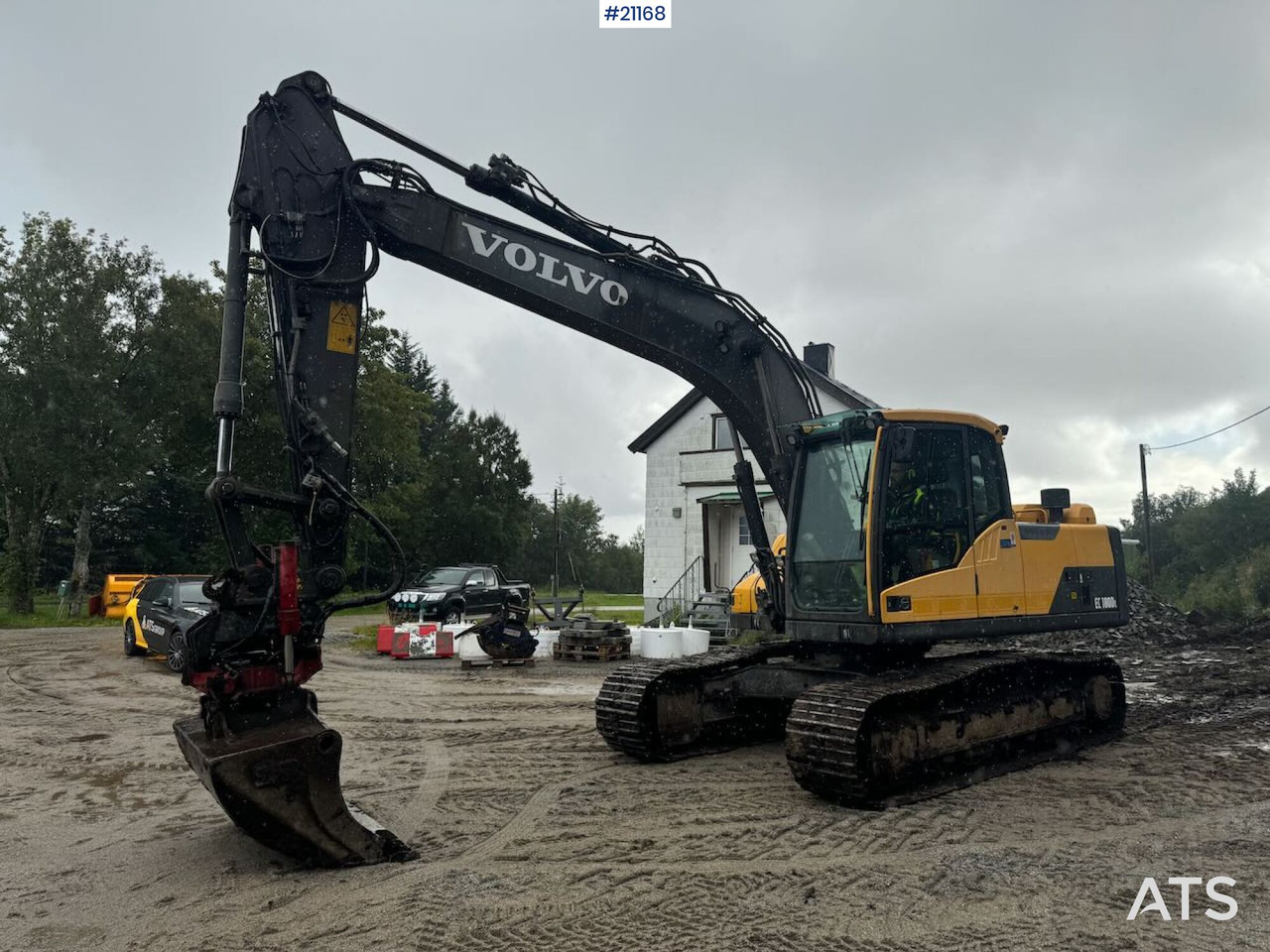 Volvo EC180DL - Верижен багер: снимка 4 Volvo EC180DL - Верижен багер: снимка 4