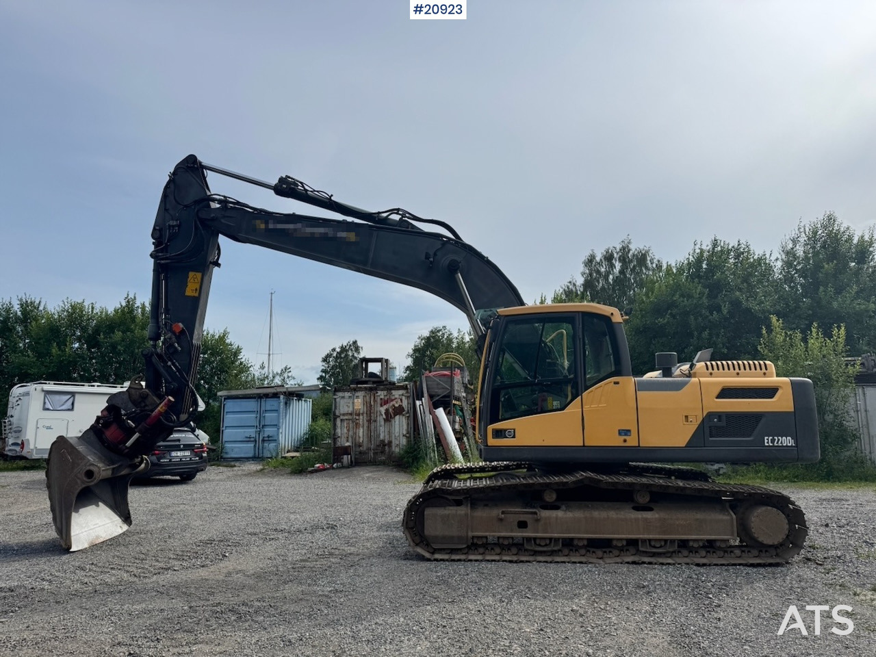 Volvo EC220DL - Верижен багер: снимка 3 Volvo EC220DL - Верижен багер: снимка 3