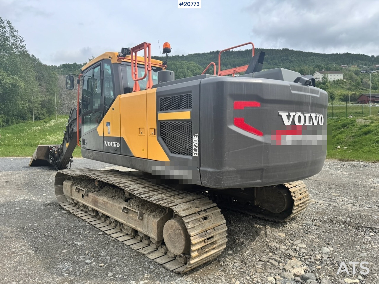 Volvo EC220EL - Верижен багер: снимка 4 Volvo EC220EL - Верижен багер: снимка 4