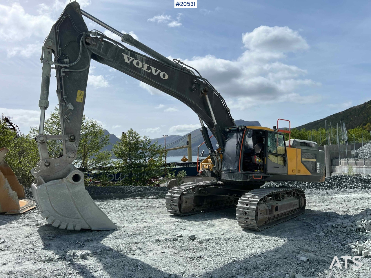 Volvo EC480E - Багер: снимка 1 Volvo EC480E - Багер: снимка 1