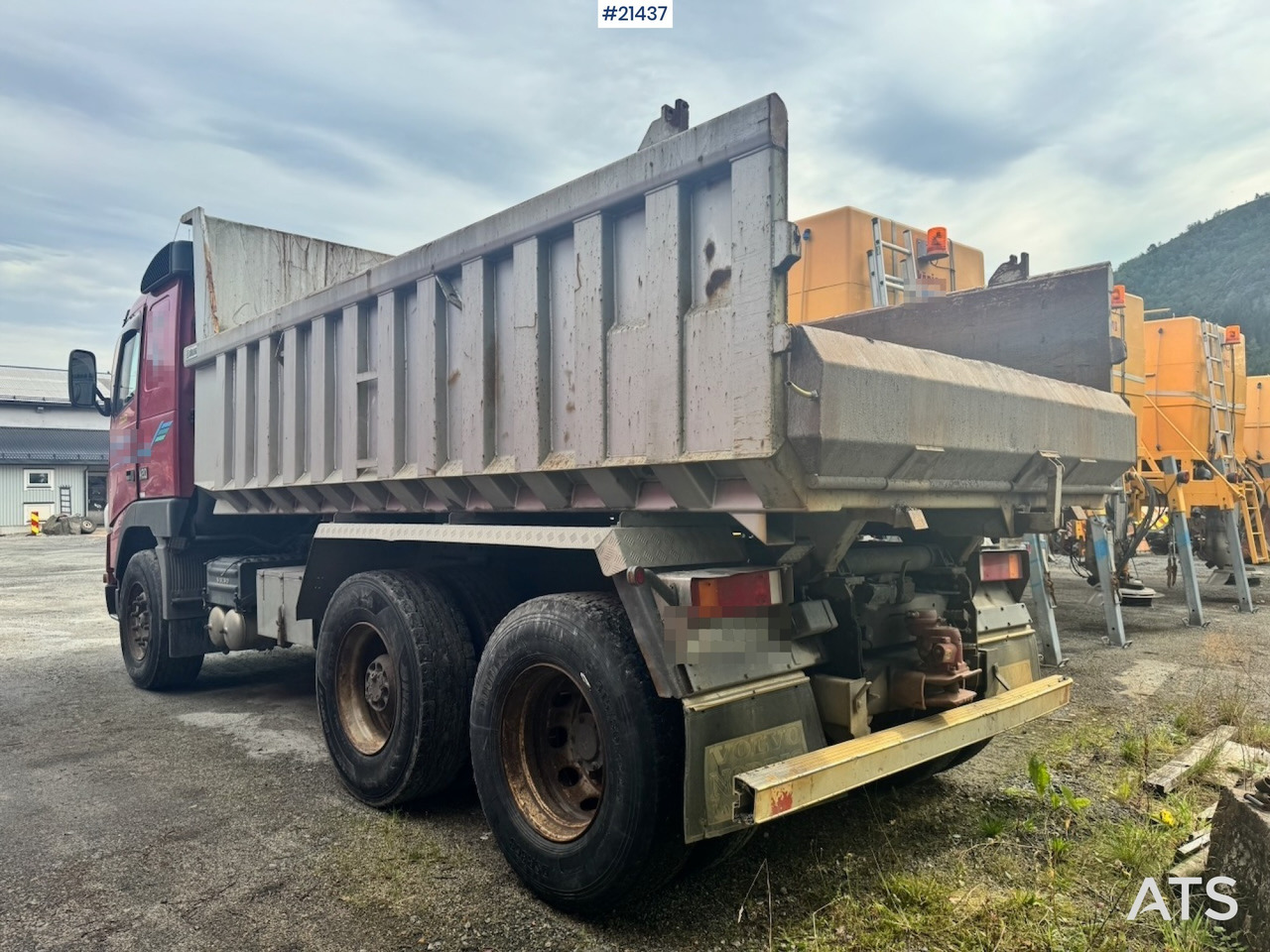 Volvo FH12 420 - Самосвал камион: снимка 3 Volvo FH12 420 - Самосвал камион: снимка 3
