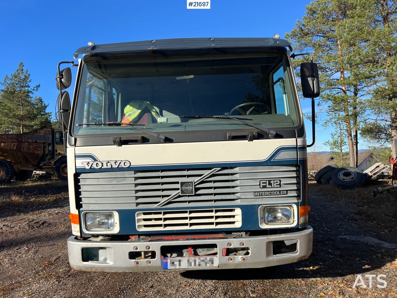 Volvo FH12 6x2 Tippbil - Самосвал камион: снимка 5 Volvo FH12 6x2 Tippbil - Самосвал камион: снимка 5