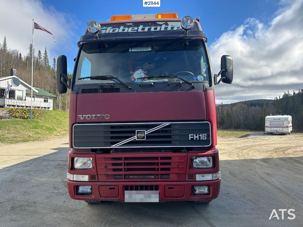 Volvo FH16 - Камион за дърва: снимка 2 Volvo FH16 - Камион за дърва: снимка 2