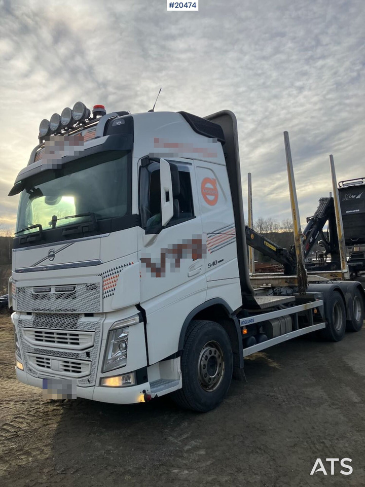 Volvo FH540 - Камион за дърва: снимка 1 Volvo FH540 - Камион за дърва: снимка 1
